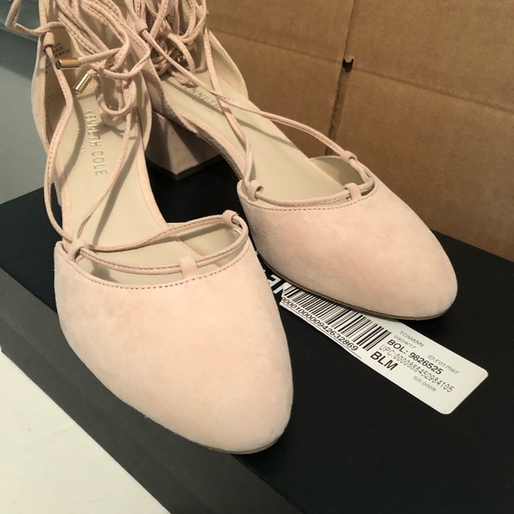 New Kenneth Cole NY Toniann Suede Block Heels 7.5M - Picture 3 of 8